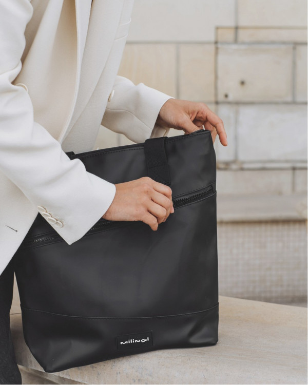 "TRAINING BAG MEDIUM" MATTE,BLACK (32*14*38)