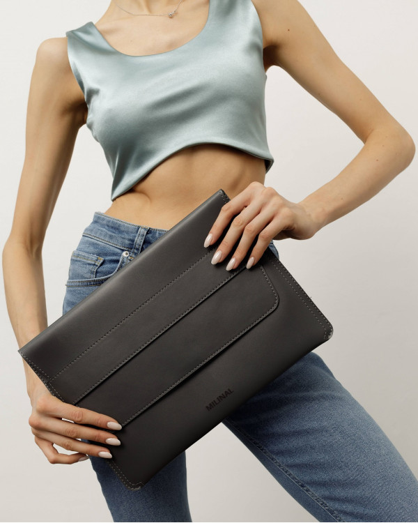 "ETUI NA LAPTOPA" SZARY