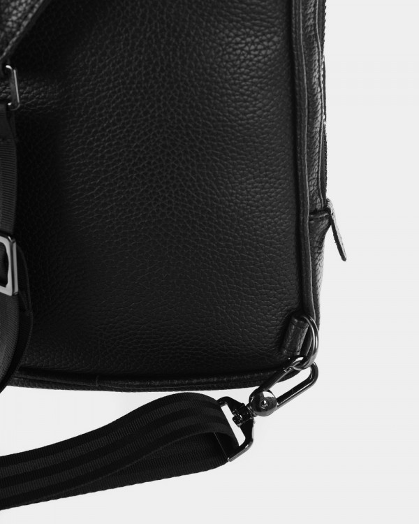 "MOBY" ECOLEATHER, BLACK
