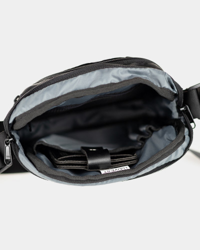 MESSENGER “DOPP 01” POLYESTER, BLACK