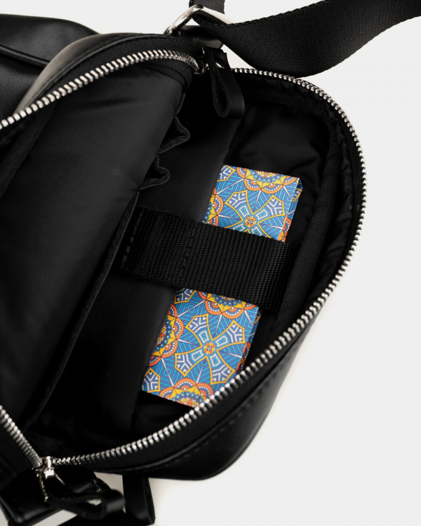 MESSENGER "CLASSIC" ECO-LEATHER BLACK