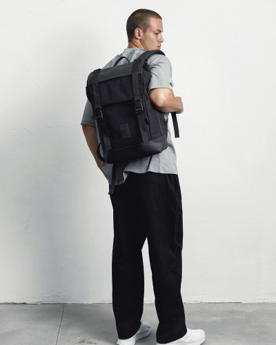 "AVIAPACK LARGE" CZARNY