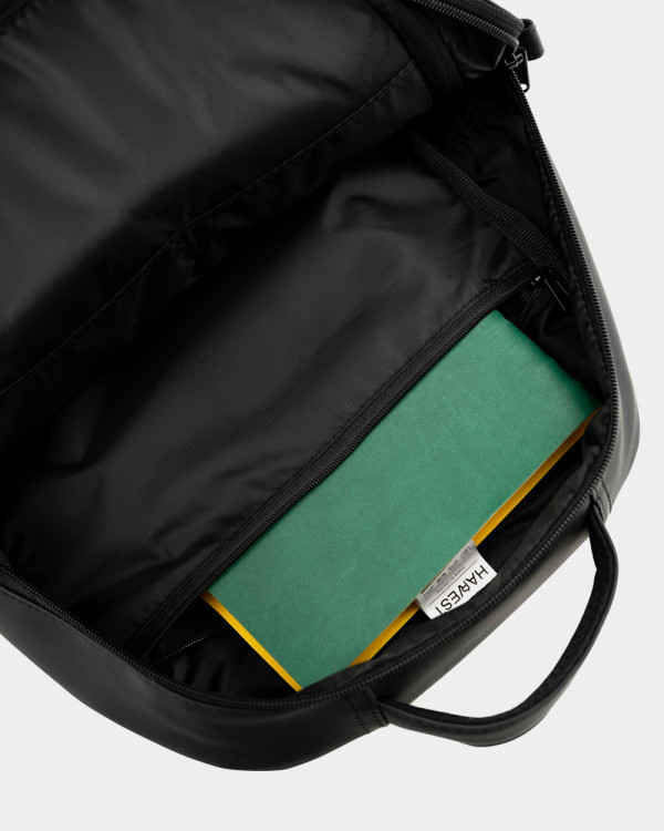 "TIPOLEATHER MINI" MAT CZARNY