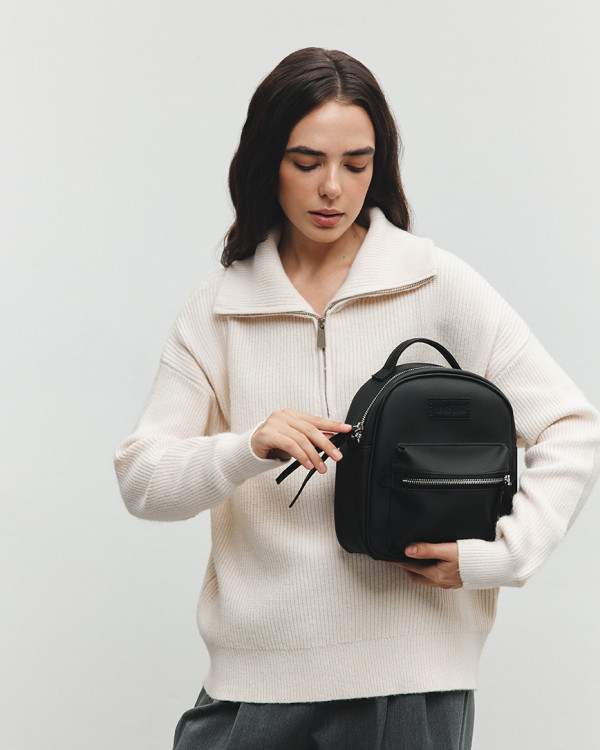 "SMALL 01" MATT BLACK