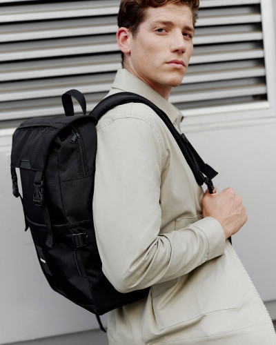 "TRAVEL TEC M" POLYESTER, BLACK