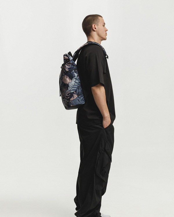 "BASIC ROLLTOP" PRINT TROPICAL BLUE