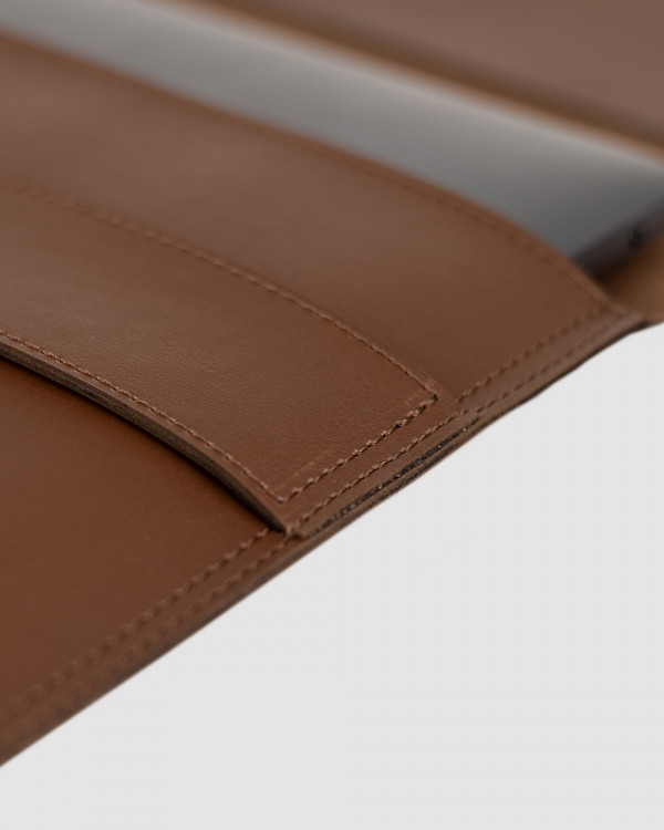 "LAPTOP CASE" CARAMEL