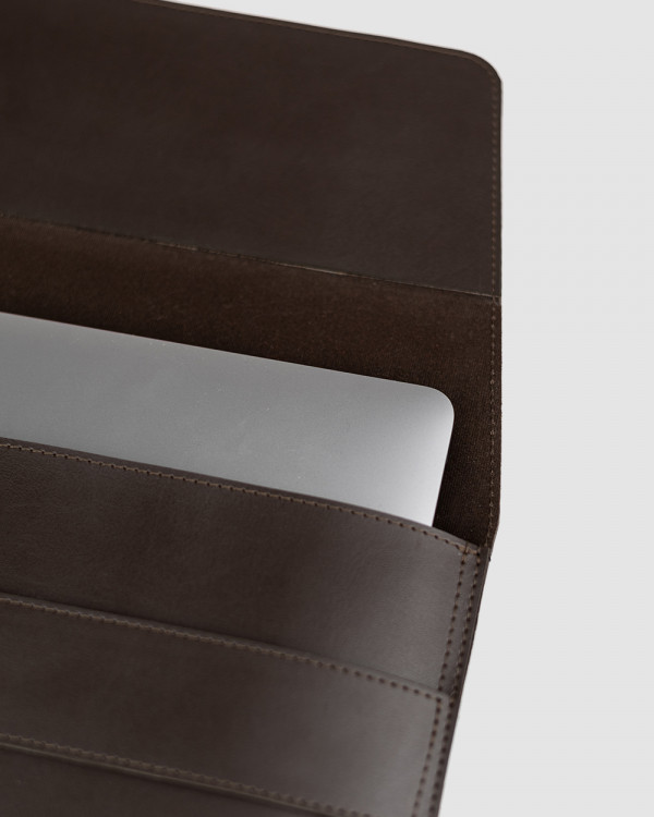 "LAPTOP CASE" BROWN