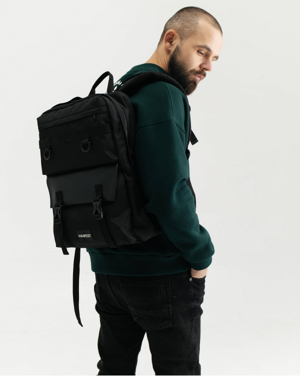 "CROSS-TOWN" POLYESTER, BLACK