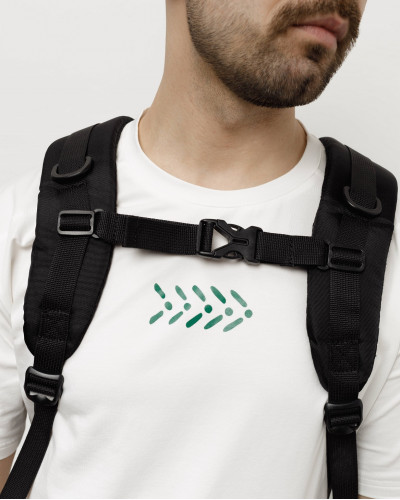 "MESH 1 LARGE" CZARNY (Z WYJMOWANĄ SIATKĄ)
