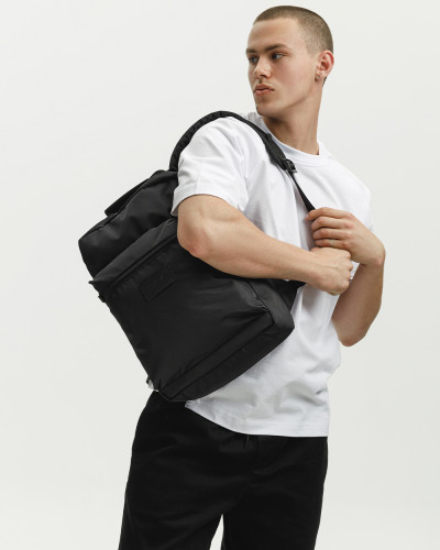 "CASPER" POLYESTER, BLACK