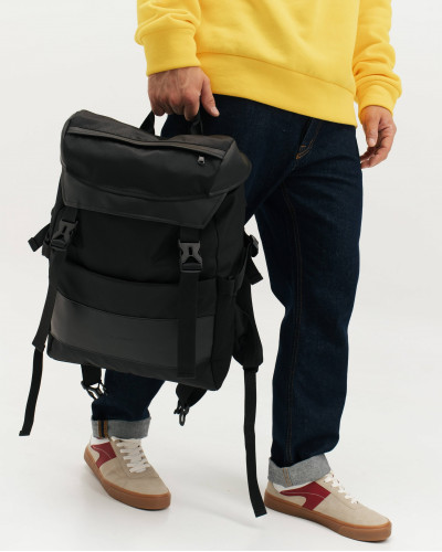 "TRAVELER" BLACK