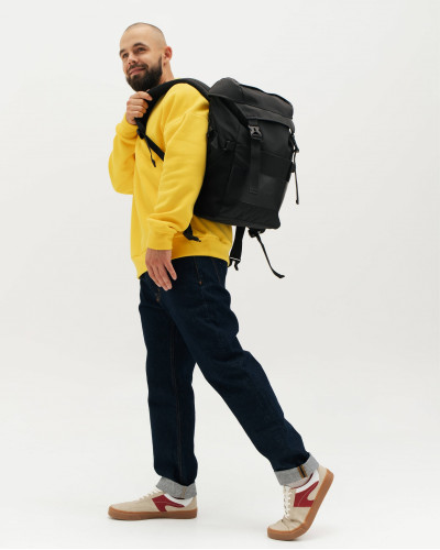"TRAVELER" BLACK